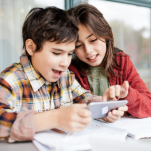 ATENDIMENTO EDUCACIONAL ESPECIALIZADO E SALAS DE RECURSOS MULTIDISCIPLINARES