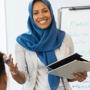 ENSINO DE ARTE E MOVIMENTO