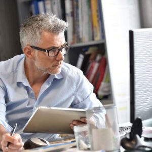 ATIVIDADES FÍSICAS PARA GRUPOS ESPECIAIS